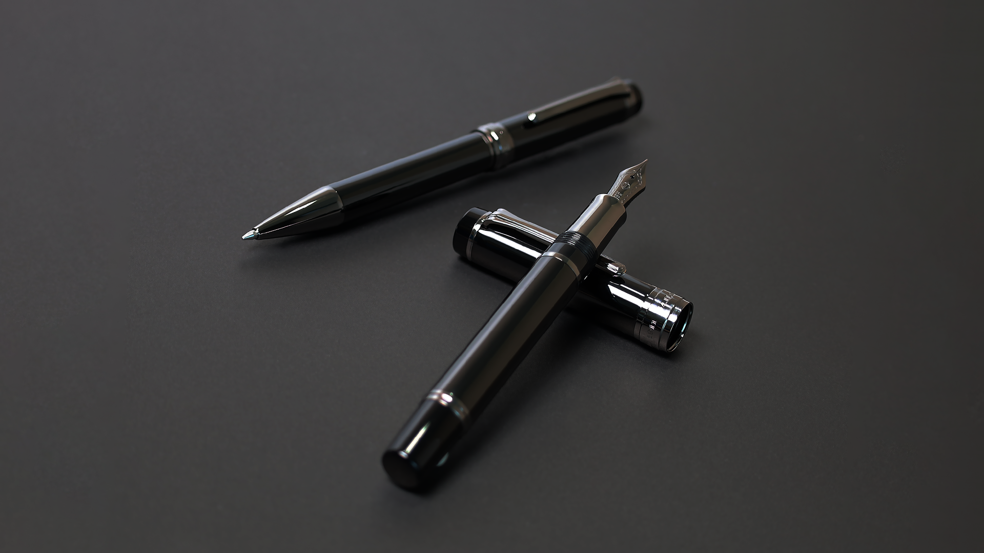 CYLINT（シリント）ブラックステンレス』万年筆、ボールペンのご紹介  